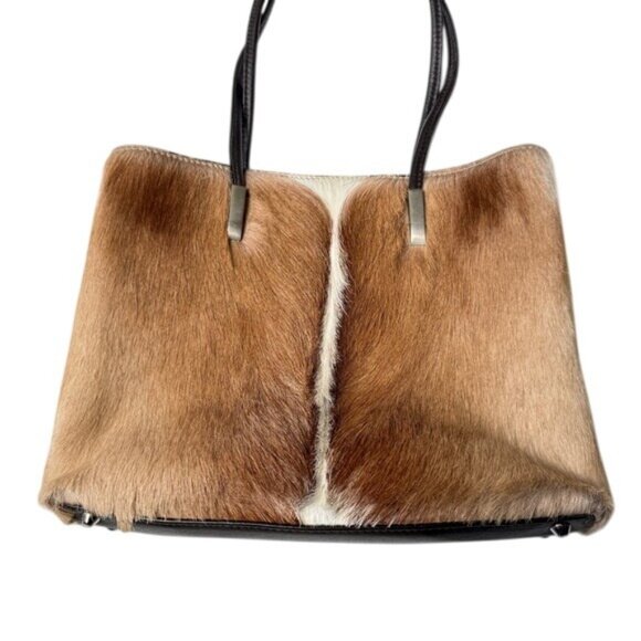 Clever Carriage Company Springbok Hide Shoulder Bag - Picture 2 of 7